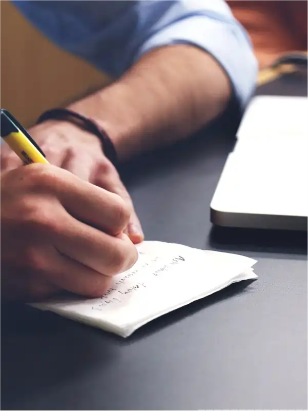 Autónomos y profesionales trabajando — seguro para autónomos en Tenerife